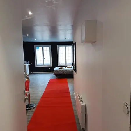 Cinema #7#- Jacuzzi Apartamento *